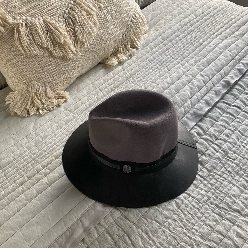 Vince Camuto Fedora